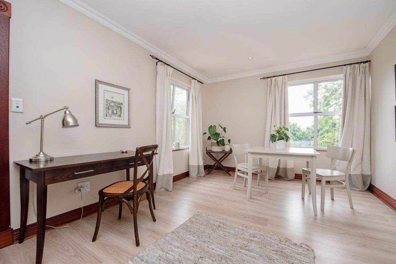 Wild Olive Executive Suite Johannesburg Dış mekan fotoğraf